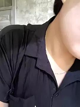 Sweetlove_77 on StripChat 