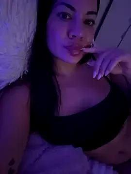 SweetMeiii — Boob flash