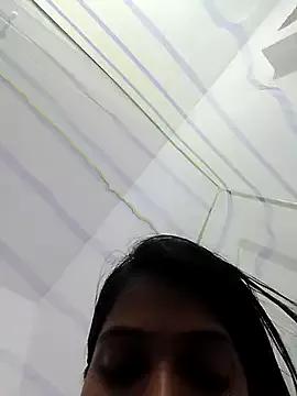 sweetpihu on StripChat 