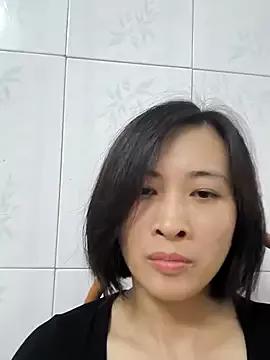 Sweets24 on StripChat 