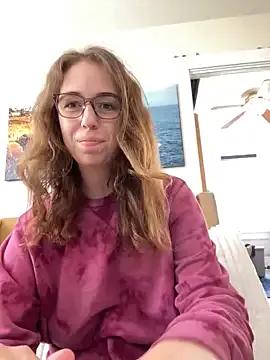 sweetsocalgirl on StripChat 