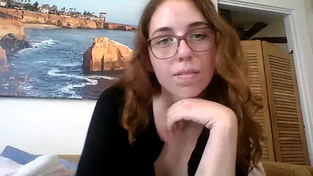 sweetsocalgirl on StripChat 