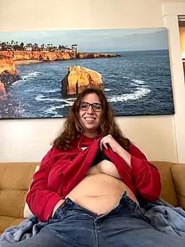 sweetsocalgirl on StripChat 