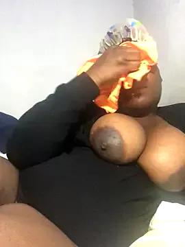 sweett_shaley on StripChat 