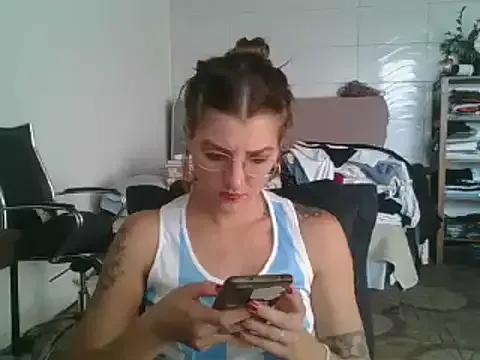SweetyBabyDemon on StripChat 