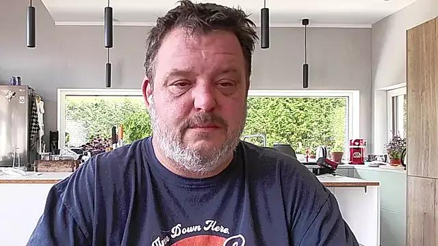 SwissDadbod on StripChat 