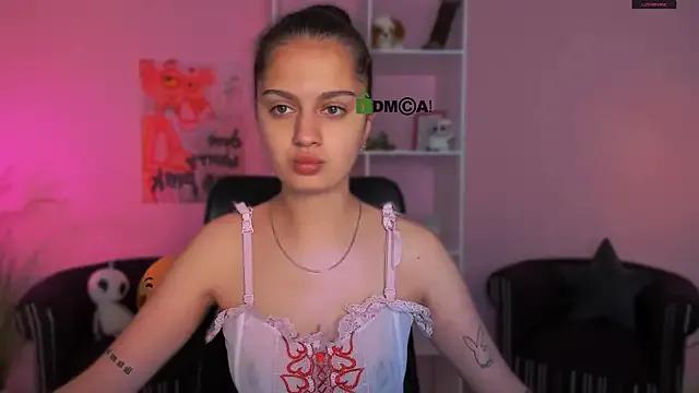 talia_seduce on StripChat