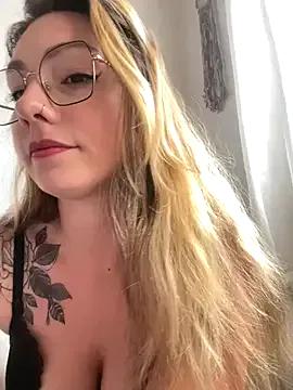 TalullaX on StripChat