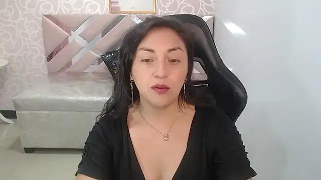 tamara_ch1 on StripChat 