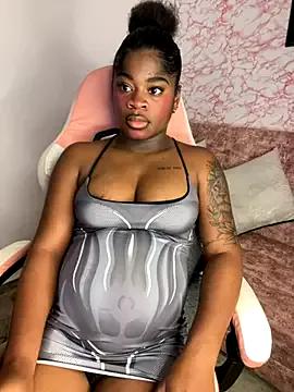 Tamara_Lubezkii on StripChat 