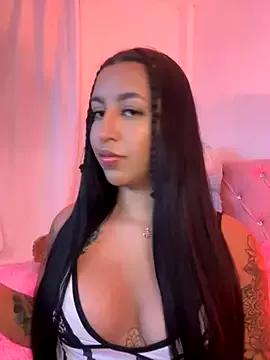 Tamara_Roberts1 on StripChat 