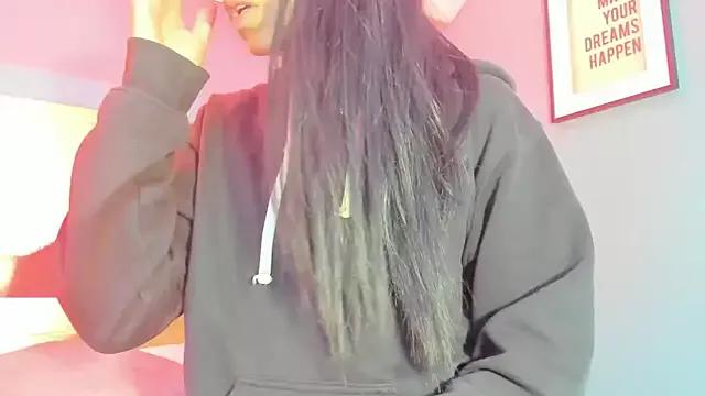 Tamaraakins on StripChat 