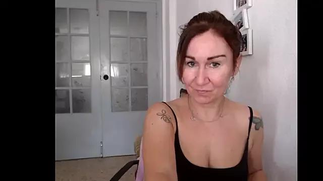 TamaraSweetxo on StripChat 