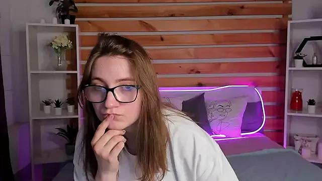 Tara_Grainn on StripChat 
