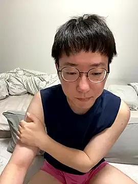 tatsuki_0909 on StripChat 