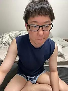 tatsuki_0909 on StripChat 