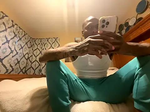 tattedBBC on StripChat 