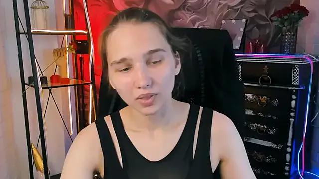 TessaMill on StripChat 