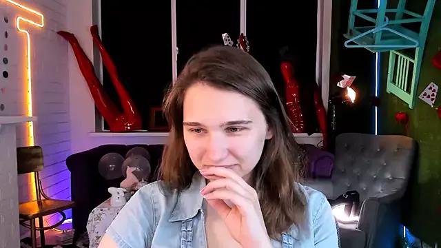 TessaMill on StripChat 