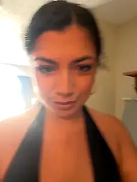 TheCrimsonBlairDarling on StripChat