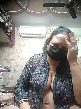 thehotlady on StripChat 
