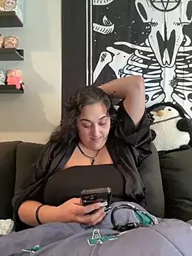 ThicBunz on StripChat