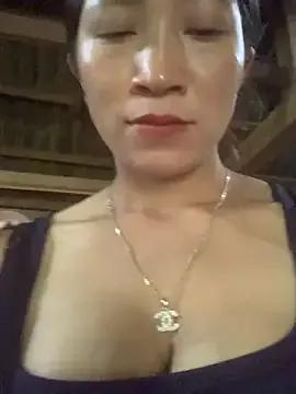 ThiHa003 on StripChat 