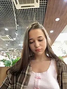 Tiffany_Sparkle on StripChat