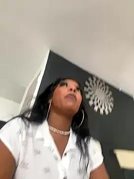 TIFFANYYSTAR on StripChat 