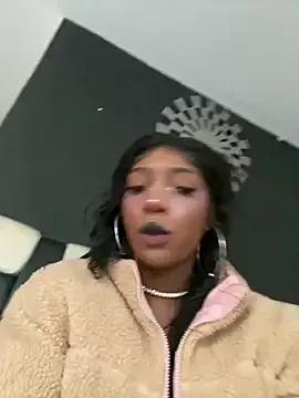 TIFFANYYSTAR on StripChat 