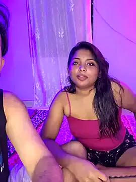 Trending_Couple — Full Nude in Public with full face