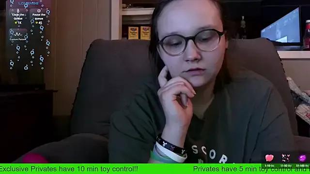 TurtleLady420 on StripChat 