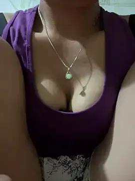 tuyyei_gjg on StripChat 
