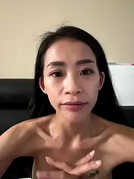 tw___nana on StripChat 