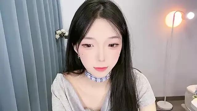 TyTing-214 on StripChat 