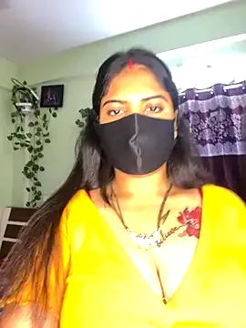 V-Hot-Sweti on StripChat