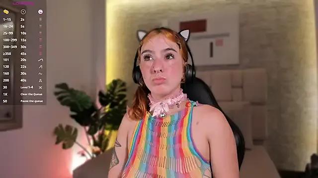 Valen_catt on StripChat