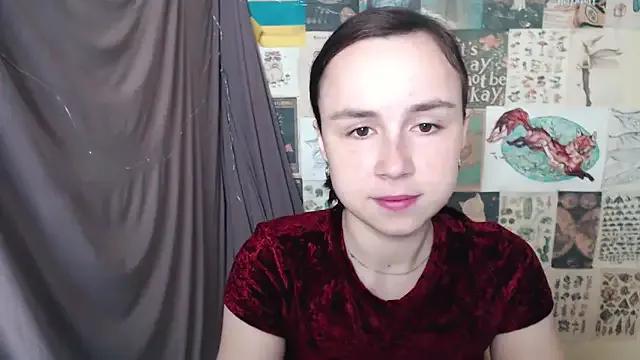 VeryVeryVeryShy_ on StripChat