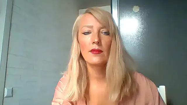 Vexxaa on StripChat 