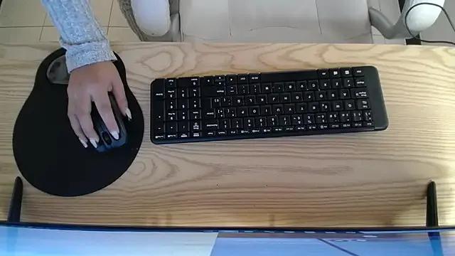 Violet_greem on StripChat