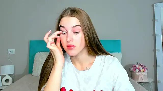 Violeta_blush — flash boobs