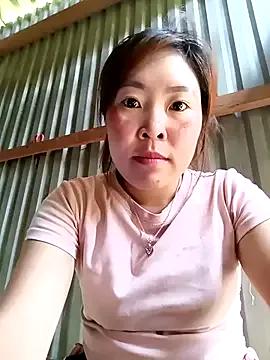 vivi_cute on StripChat 