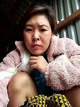 vivi_cute on StripChat