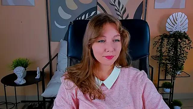 VivianGutierrez on StripChat 