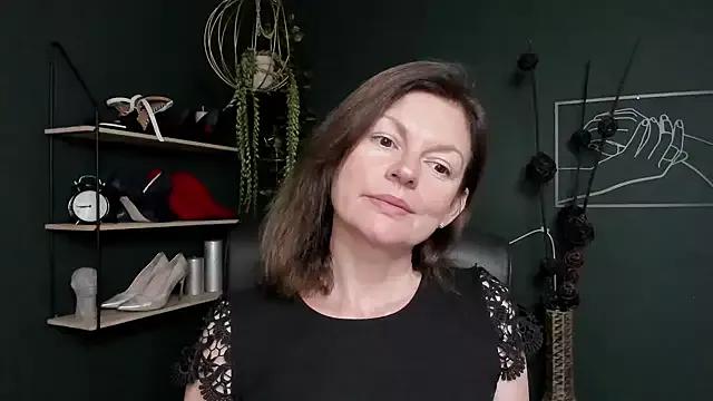 VivianWILD on StripChat 