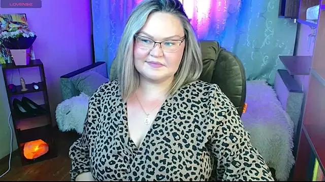 Vivien__wet on StripChat 