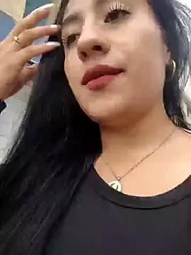 Viviene_Price on StripChat 