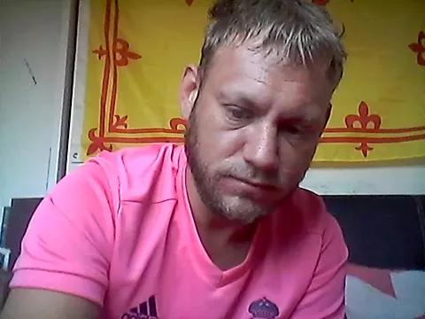 Weestud94 on StripChat 