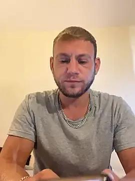 Weestud94 on StripChat 