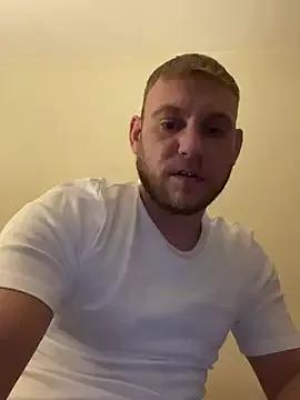 Weestud94 on StripChat 